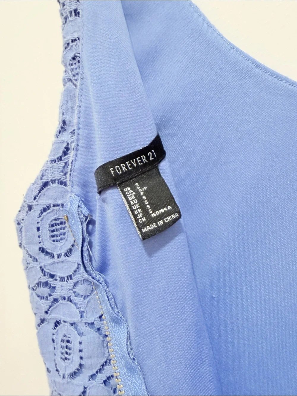 Forever 21 Periwinkle Blue Peplum V-Neck Lace Lined Tank Top Zip Back Size Small